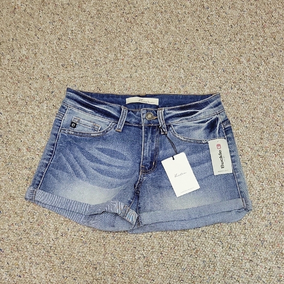 KanCan 5 Pocket Roll Hem Cutoff Shorts Sz 5/26. New With Tags - Picture 1 of 5